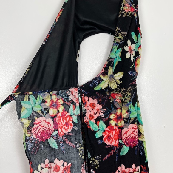 Lulu’s Floral True Wrap Hi-Low 100% Rayon Back Cut Out Maxi Dress Size Small - Picture 9 of 14